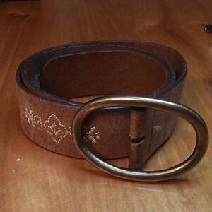 Banana Republic Leather Belt with Gold Buckle Extra Small